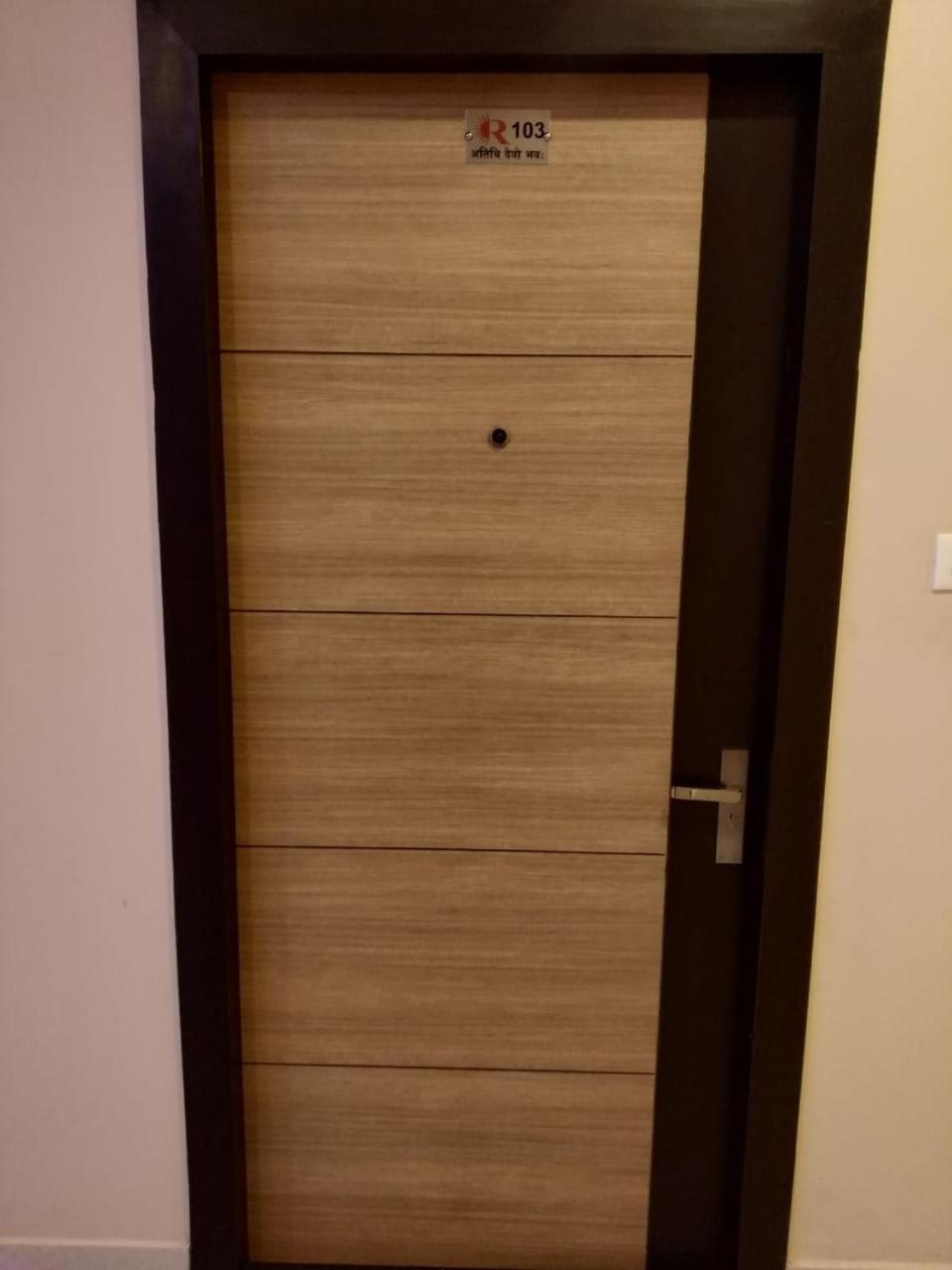 Hotel Reyansh Tanakpur Exteriör bild
