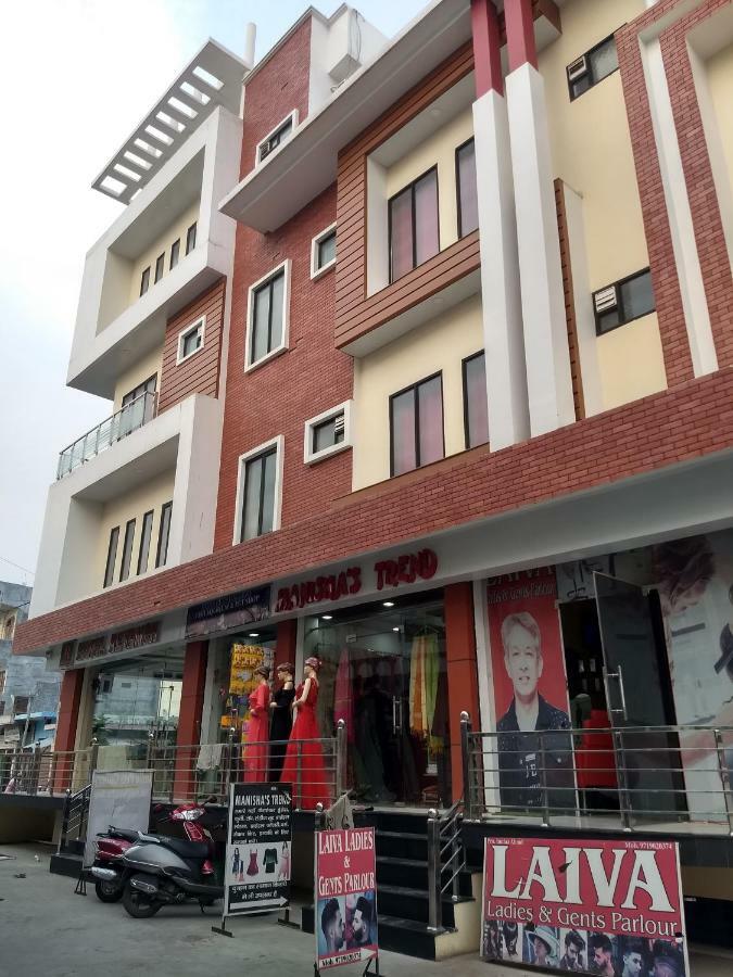 Hotel Reyansh Tanakpur Exteriör bild